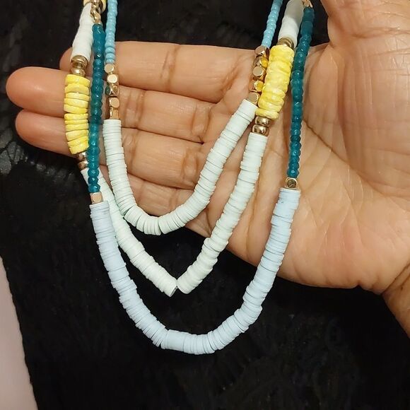 C1946 Heishi Beads Multilayered Color Pop Statement Necklace - Picture 4 of 6